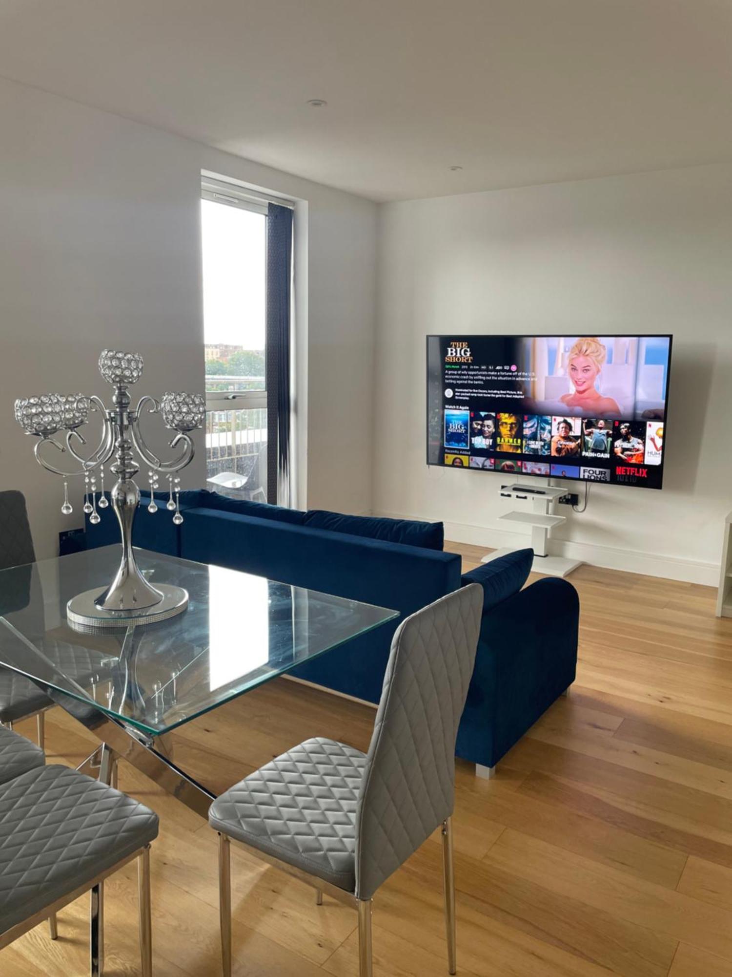 Luxury Top Floor Penthouse Apartment Near Heathrow Londra Esterno foto